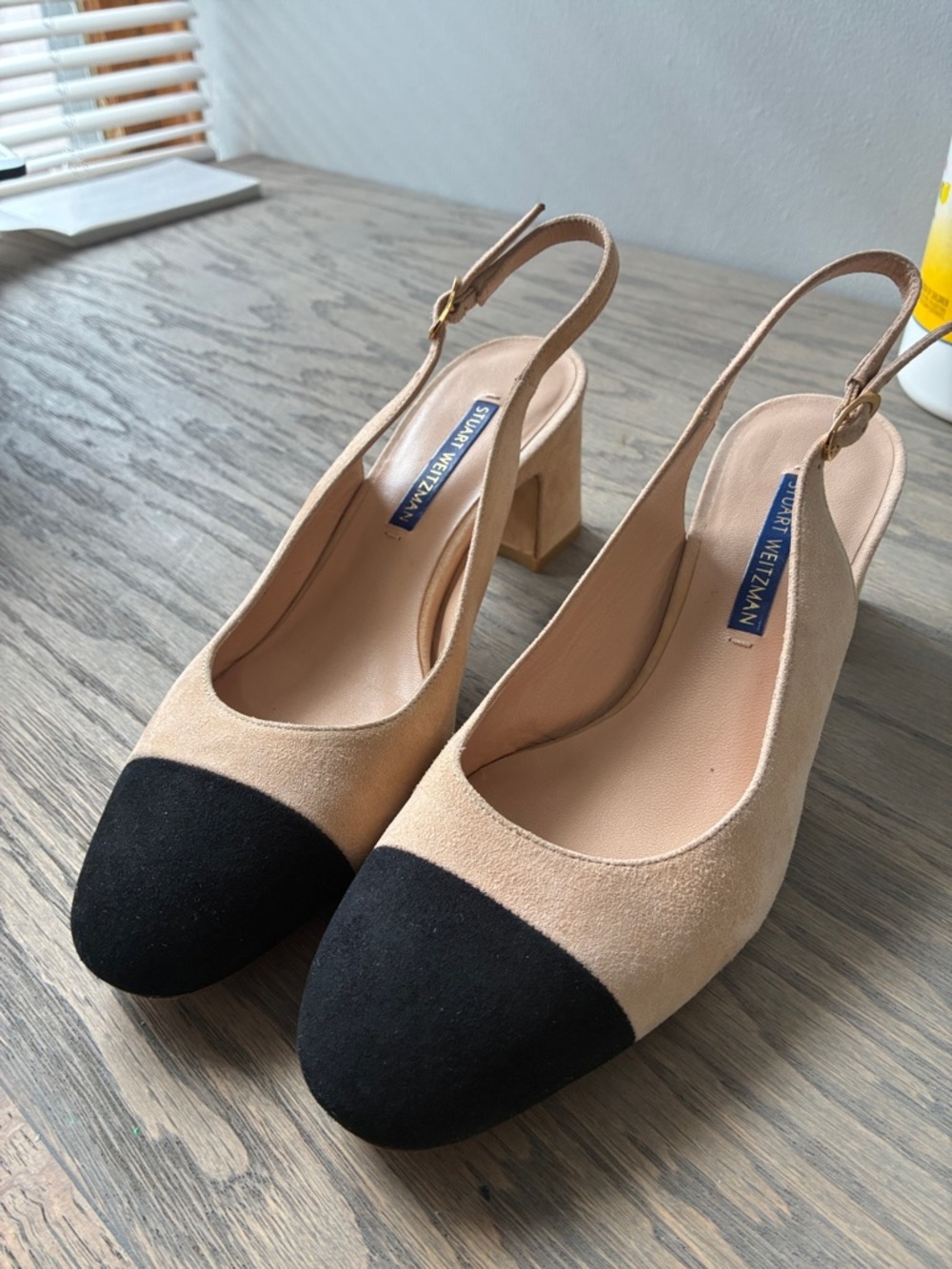 Stuart Weitzman Two-Tone Beige and Black Slingback Clogs - Picture 3 of 11